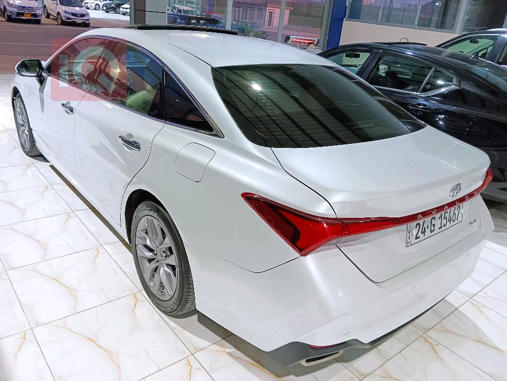 Toyota Avalon